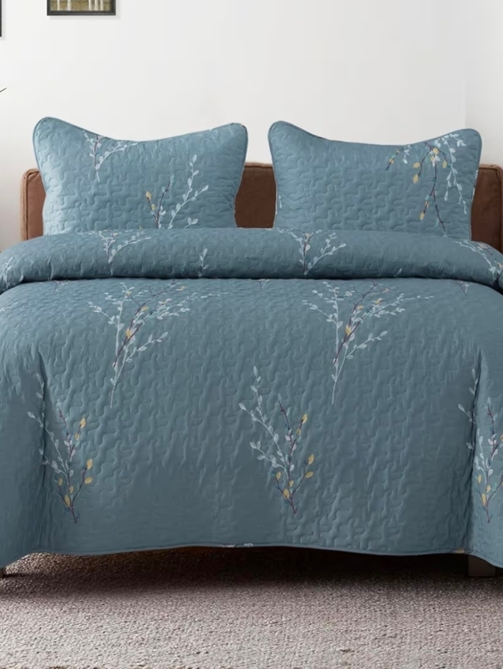 Exclusivo Mezcla Reversible Quilt, Bedspread Lightweight, All Season LIKE NEW